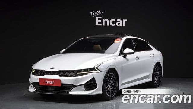 Kia K5 3세대 Signature, 2021 1