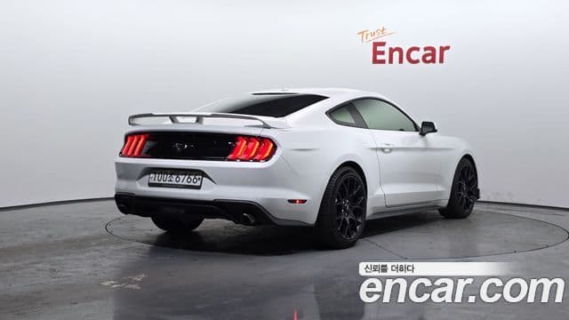 Ford Mustang купе, 2019 2