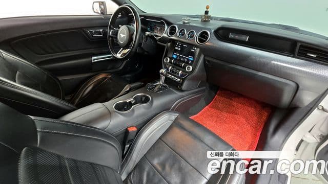 Ford Mustang купе, 2019 7