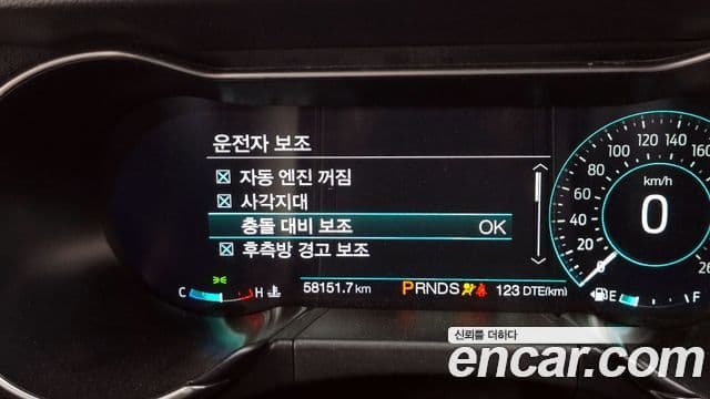 Ford Mustang купе, 2019 16