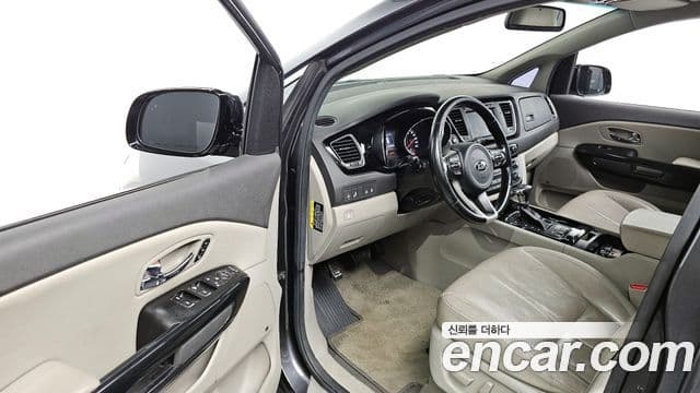 Kia All New Carnival Noblesse, 2018 10