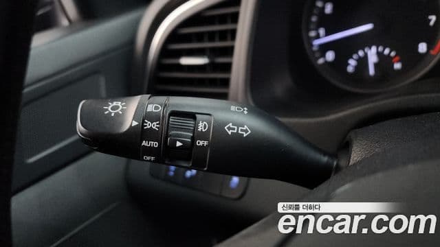 Hyundai Avante AD 1.6 GDI Value Plus, 2018 14