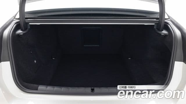 BMW 7시리즈 (G70) 750e xDrive M Sport, 2025 9