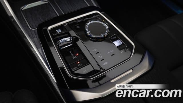 BMW 7시리즈 (G70) 750e xDrive M Sport, 2025 10