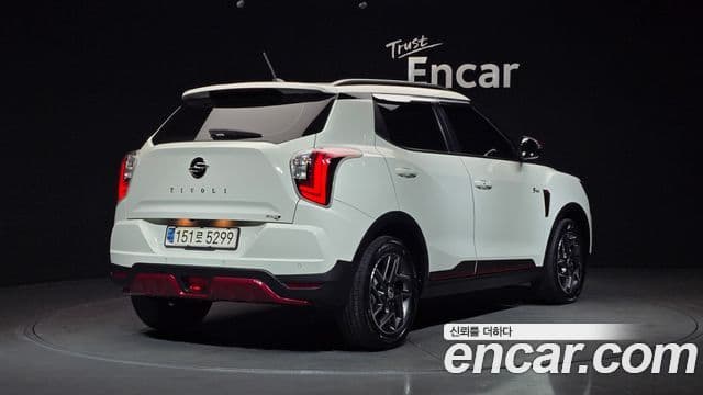 KG모빌리티(SsangYong) Berry New Tivoli R-PLUS белый, 2022 2