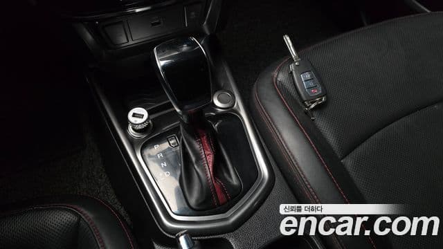 KG모빌리티(SsangYong) Berry New Tivoli R-PLUS белый, 2022 9