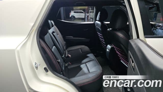 KG모빌리티(SsangYong) Berry New Tivoli R-PLUS белый, 2022 12