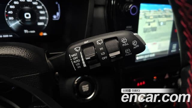 KG모빌리티(SsangYong) Berry New Tivoli R-PLUS белый, 2022 18