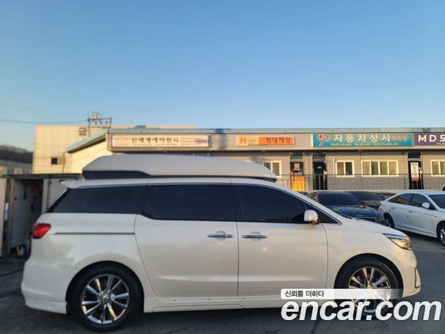 Kia The / новый New Carnival Prestige, 2019 4