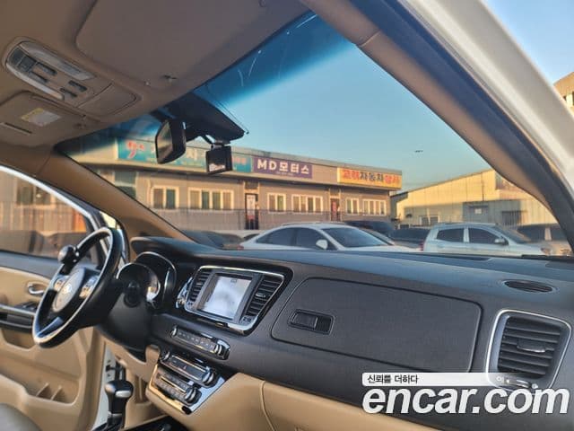 Kia The / новый New Carnival Prestige, 2019 10