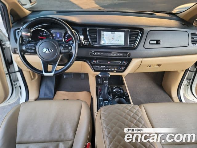 Kia The / новый New Carnival Prestige, 2019 11