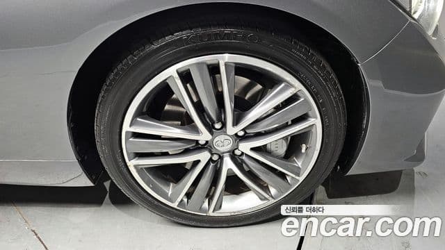 Infiniti Q50 3.5 гибрид Essence, 2017 все фото