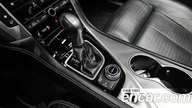 Infiniti Q50 3.5 гибрид Essence, 2017 9