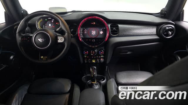 Mini Cooper Электрический (Electric) 3세대, 2024 7