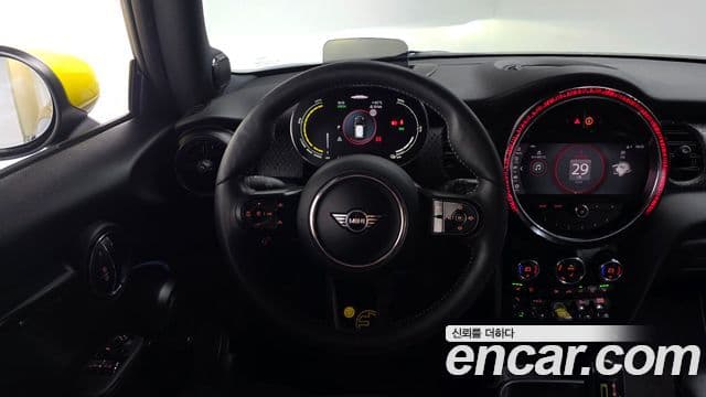 Mini Cooper Электрический (Electric) 3세대, 2024 13