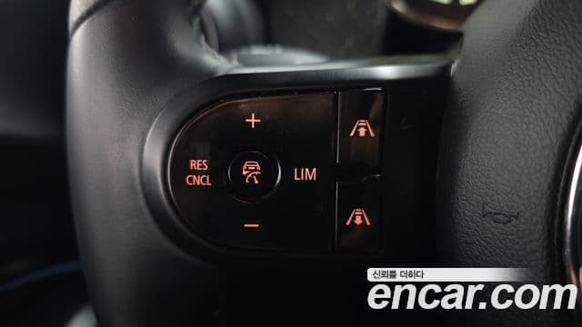 Mini Cooper Электрический (Electric) 3세대, 2024 18