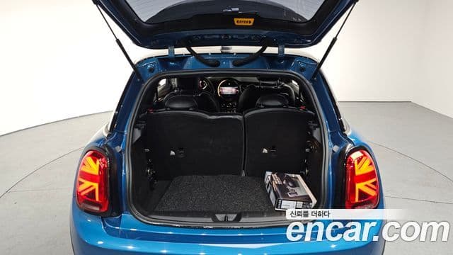 Mini Cooper Электрический (Electric) 3세대, 2024 20