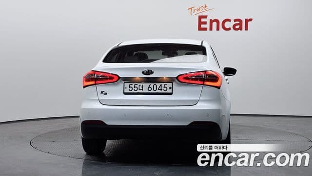 Kia K3 Trendy, 2015 4