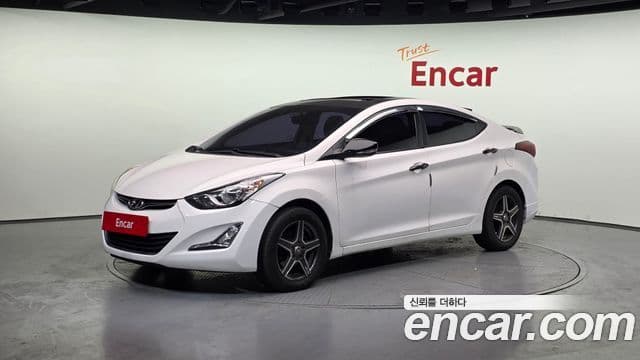 Hyundai Avante MD Premier, 2012 1