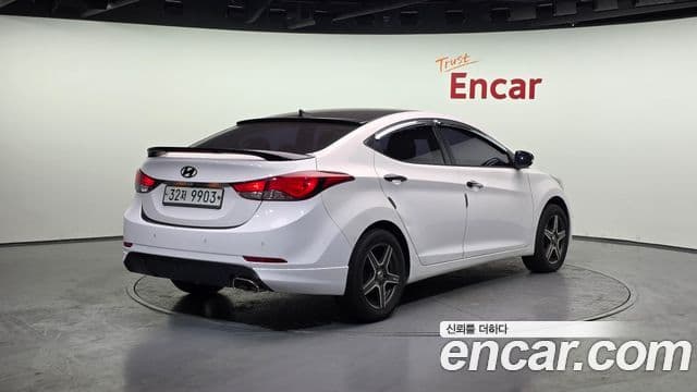 Hyundai Avante MD Premier, 2012 2