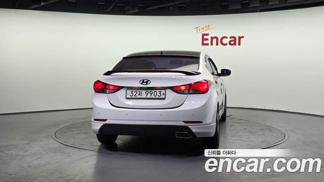 Hyundai Avante MD Premier, 2012 4