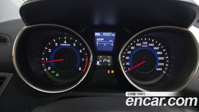 Hyundai Avante MD Premier, 2012 8