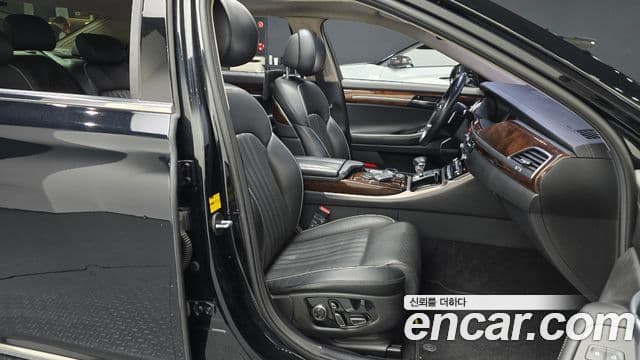 Genesis EQ900 Prestige, 2016 10