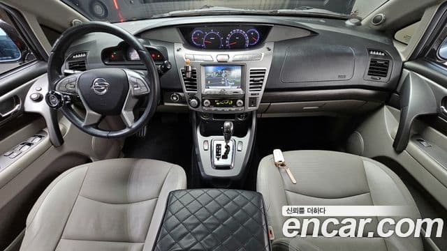 KG모빌리티(SsangYong) Korando 투리스모 high лимузин, 2017 7