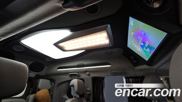 KG모빌리티(SsangYong) Korando 투리스모 high лимузин, 2017 19