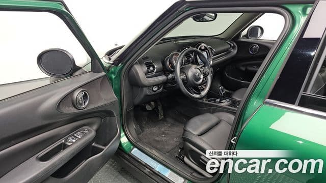 Mini Cooper 클럽맨 2세대, 2020 11