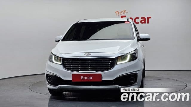 Kia All New Carnival Luxury, 2017 4