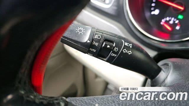 Kia All New Carnival Luxury, 2017 18