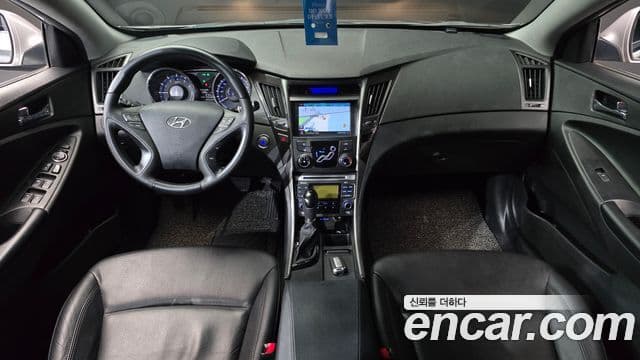 Hyundai YF Sonata Prime, 2012 7