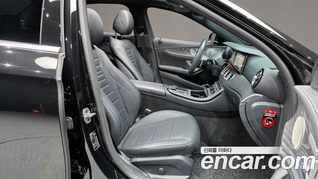 Mercedes-Benz E-класс W213 AMG Line, 2022 11