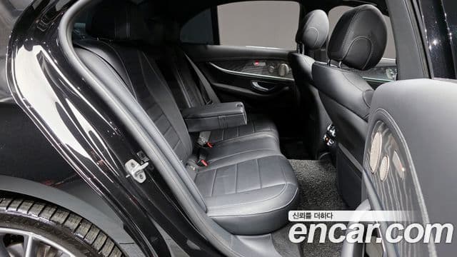 Mercedes-Benz E-класс W213 AMG Line, 2022 12