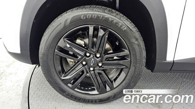 Chevrolet(GM대우) Trax кроссовер 1.2 ACTIV, 2024 все фото