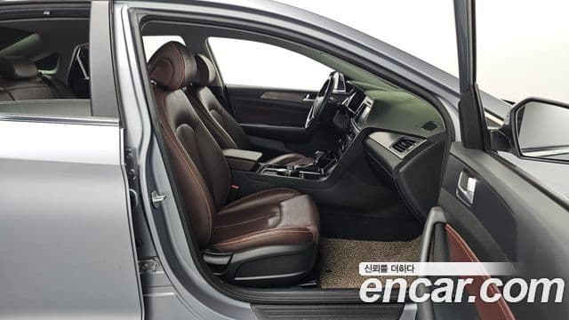 Hyundai LF Sonata 2.0 Care Plus, 2017 12