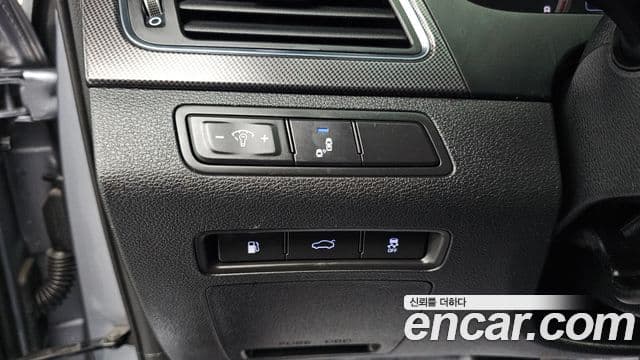 Hyundai LF Sonata 2.0 Care Plus, 2017 14