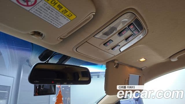 Kia All New Carnival Prestige, 2016 17