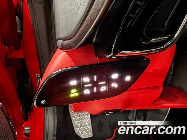 Ferrari 로마, 2023 8