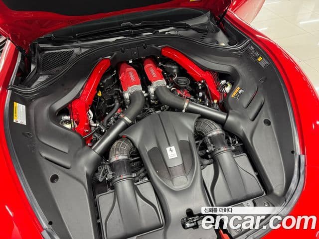 Ferrari 로마, 2023 14