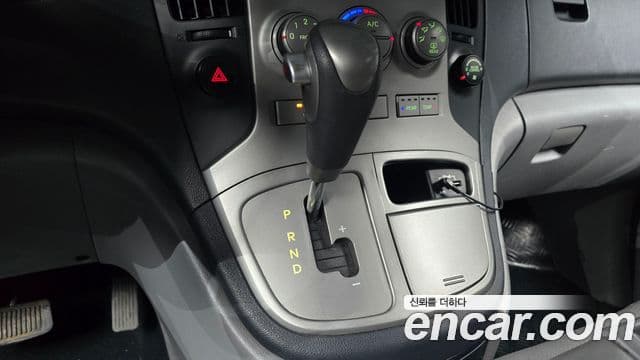 Hyundai Grand Starex CVX Luxury, 2015 9