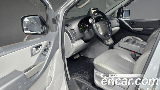 Hyundai Grand Starex CVX Luxury, 2015 11