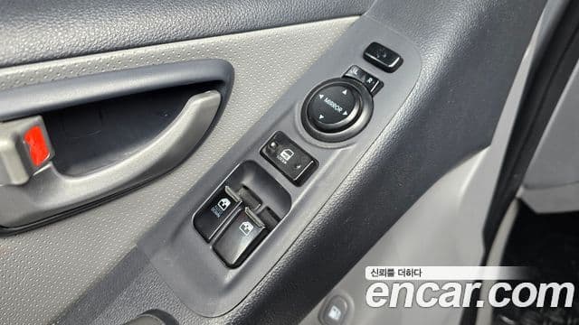 Hyundai Grand Starex CVX Luxury, 2015 17