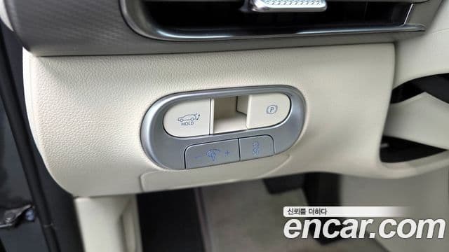 Genesis GV60 Standard, 2023 13