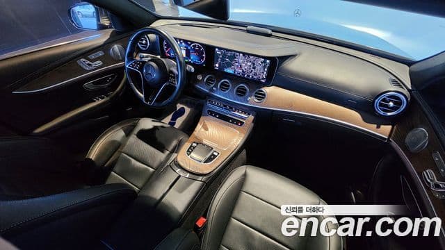 Mercedes-Benz E-класс W213 Exclusive, 2023 13