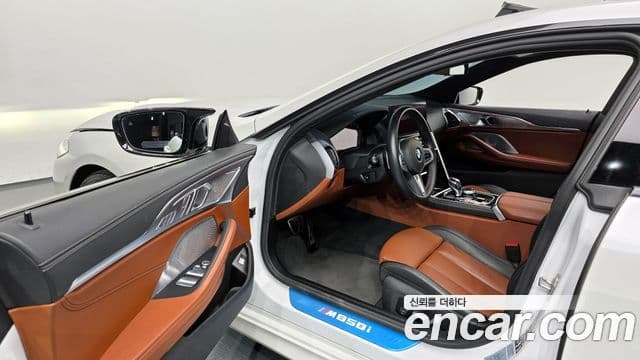 BMW 8시리즈 (G15) M850i xDrive Gran Coupe, 2023 11