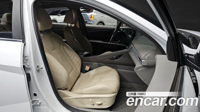 Hyundai Avante (CN7) Inspiration, 2023 10