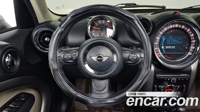 Mini Cooper D Countryman 1세대, 2016 13