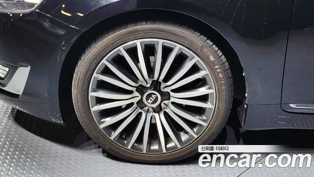 Kia The / новый New K7 Noblesse, 2013 все фото